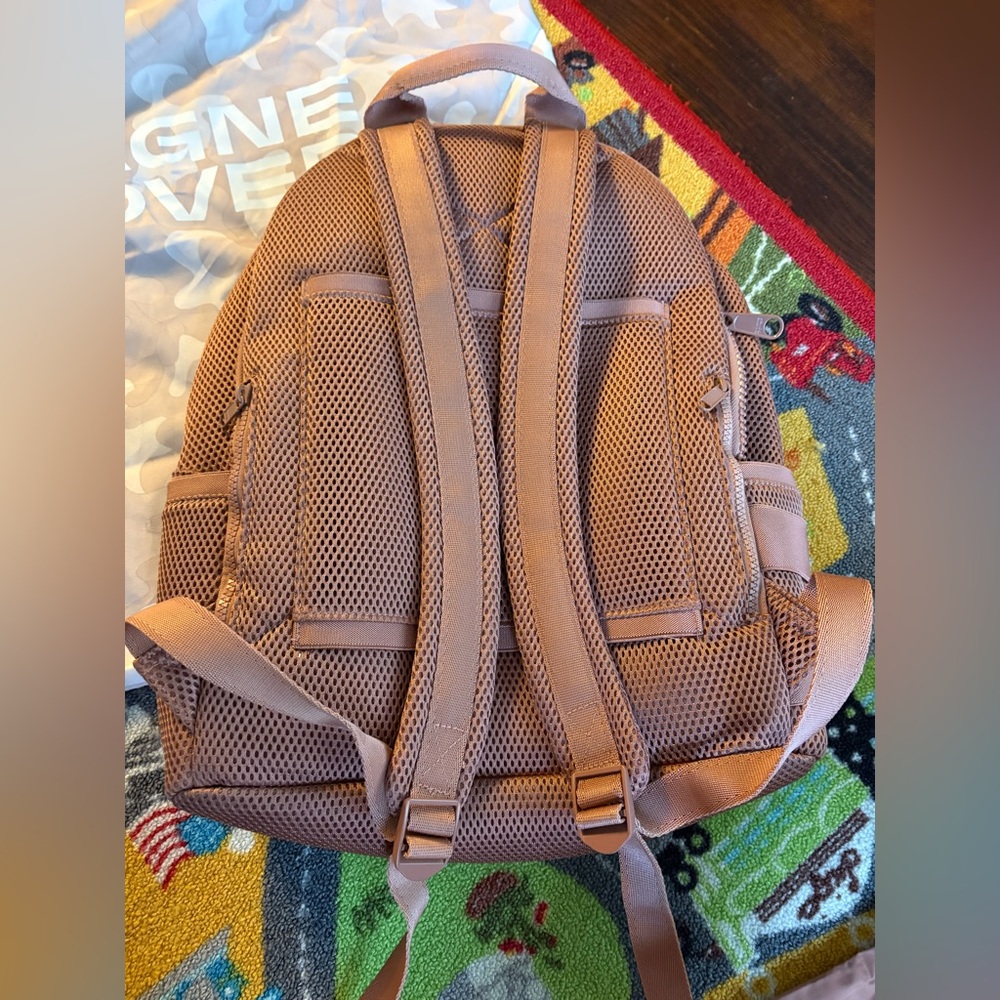 Dagne Dover mauve pink Backpack bundle with matching crossbody &attachable pouch - Picture 12 of 12